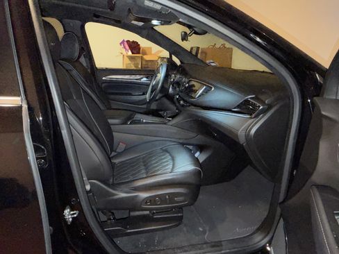 Used 2023 Buick Enclave Avenir w/ Avenir Technology Package image 1