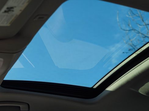 Used 2014 BMW 528i Sedan image 17