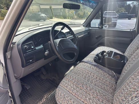 Used 1996 Ford F250 2WD SuperCab image 9