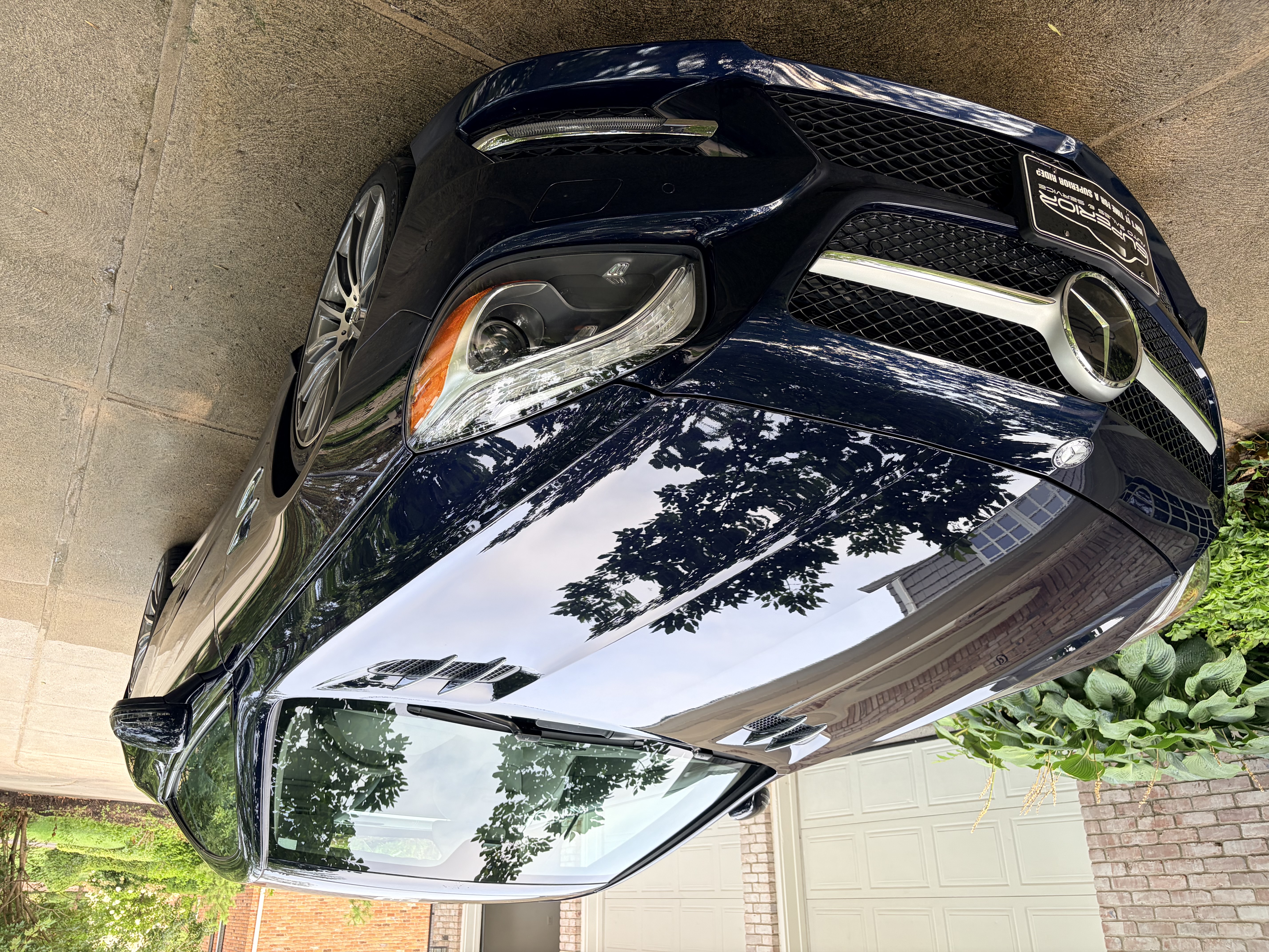 Used 2015 Mercedes-Benz SL 550 image 2