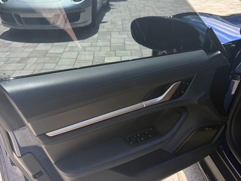 Used 2020 Porsche Taycan AWD/4WD image 10