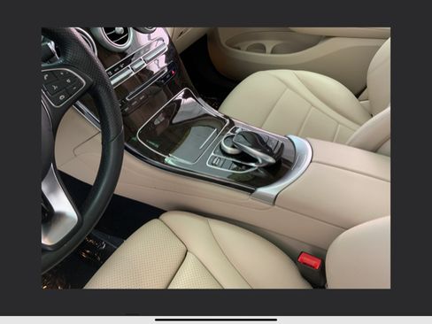 Used 2016 Mercedes-Benz GLC 300 300 Sport Utility 4D image 5