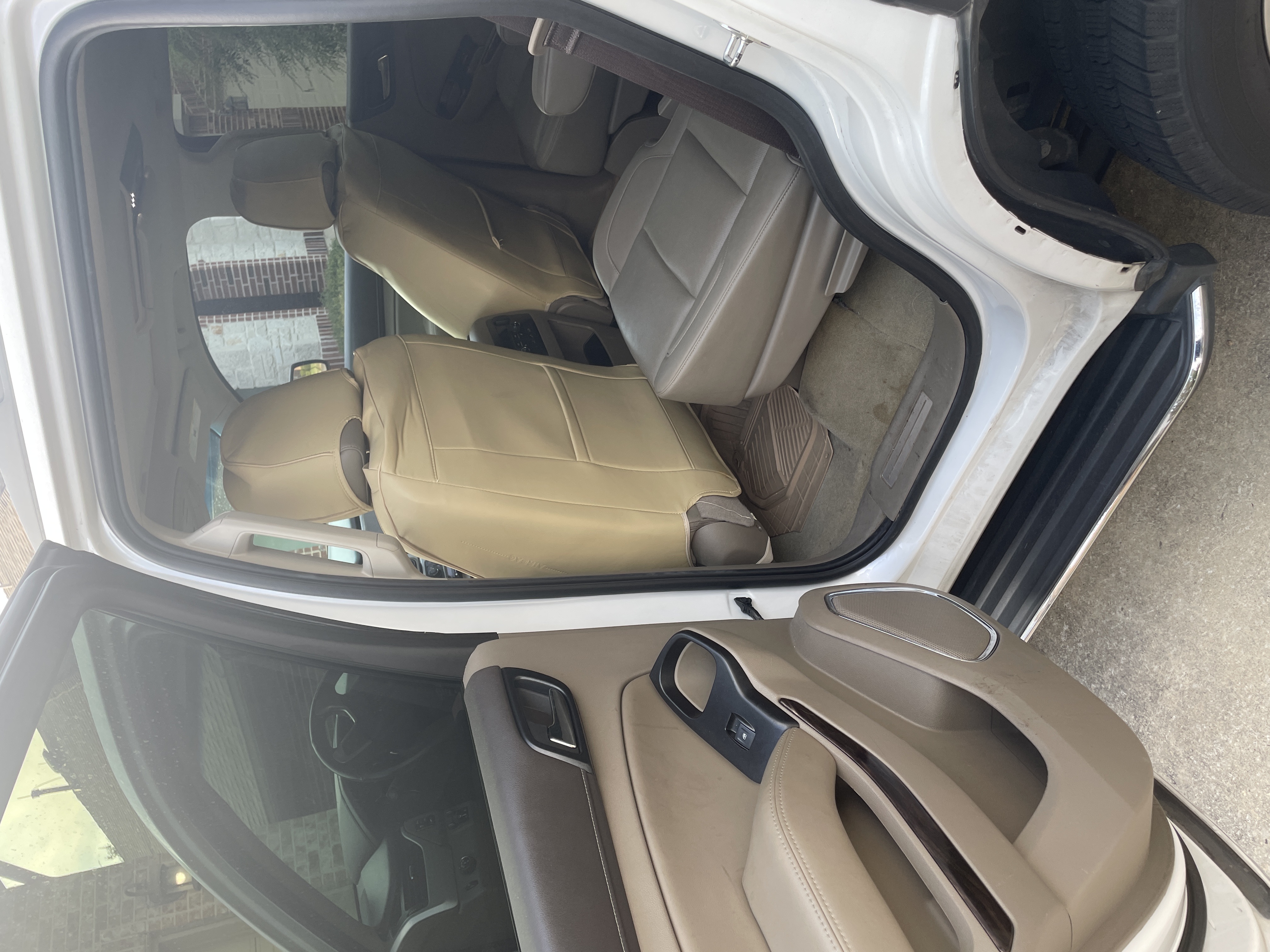 Used 2018 GMC Yukon SLT w/ Open Road Package RWD image 6