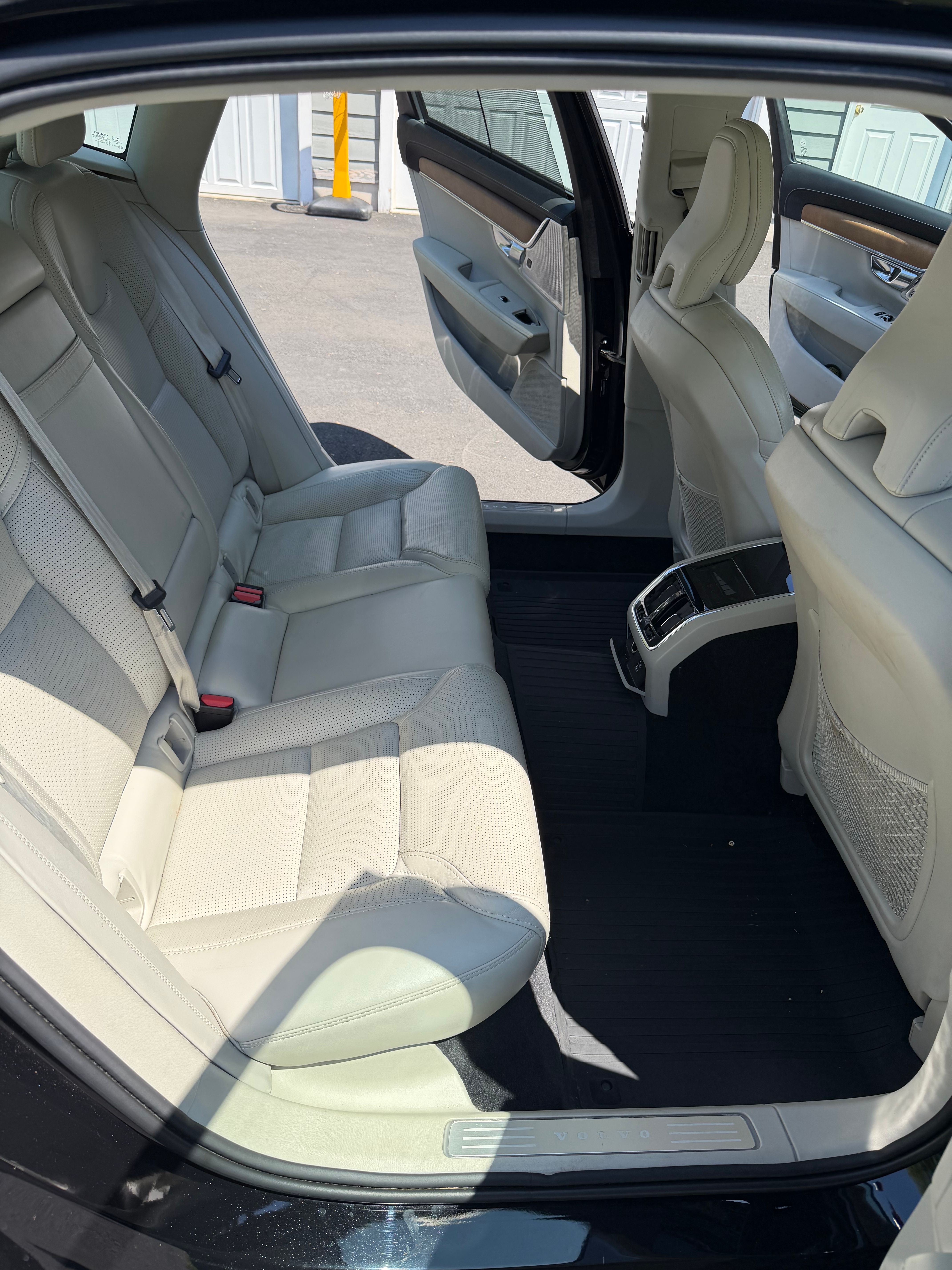Used 2020 Volvo S90 T6 Inscription AWD/4WD image 17