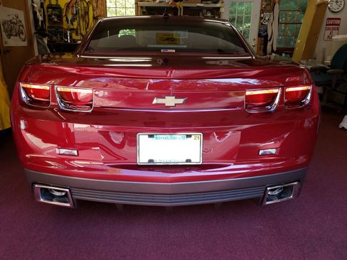 Used 2010 Chevrolet Camaro SS w/ LPO, Ground Effects Package image 26
