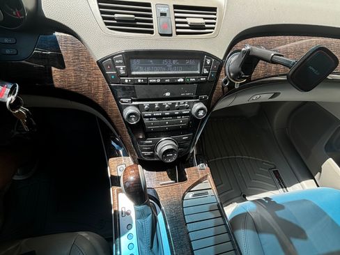 Used 2012 Acura MDX Sport Utility 4D image 16