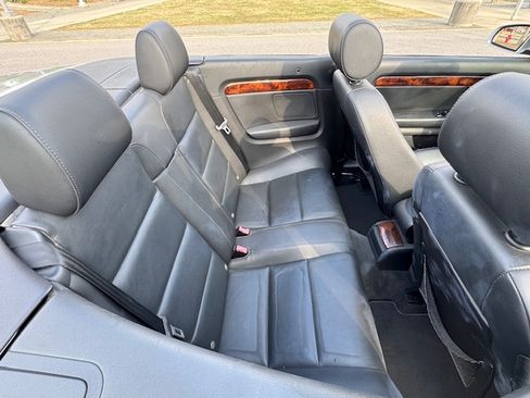 Used 2009 Audi A4 2.0T image 9