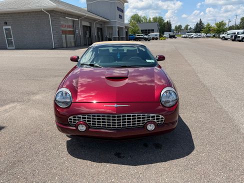Used 2004 Ford Thunderbird RWD image 4