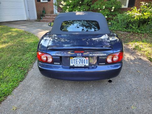 Used 2002 MAZDA MX-5 Miata image 5