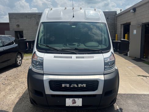 Used 2021 RAM ProMaster 2500 FWD image 2