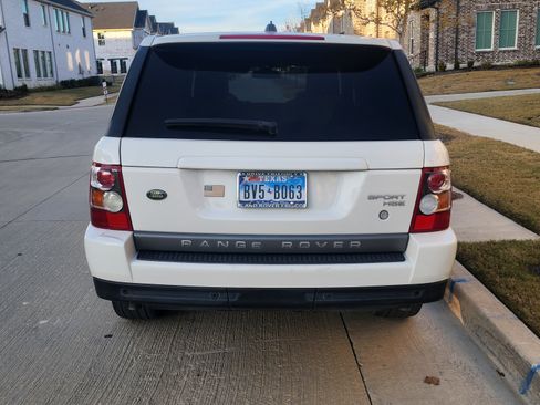 Used 2008 Land Rover Range Rover Sport HSE image 3
