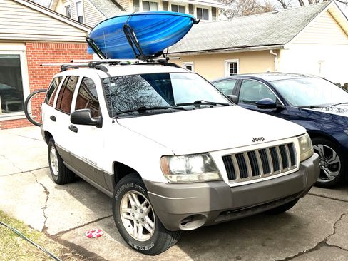 Used 2004 Jeep Grand Cherokee Laredo w/ Convenience Group image 1