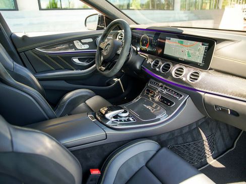 Used 2018 Mercedes-Benz E 63 AMG S image 11