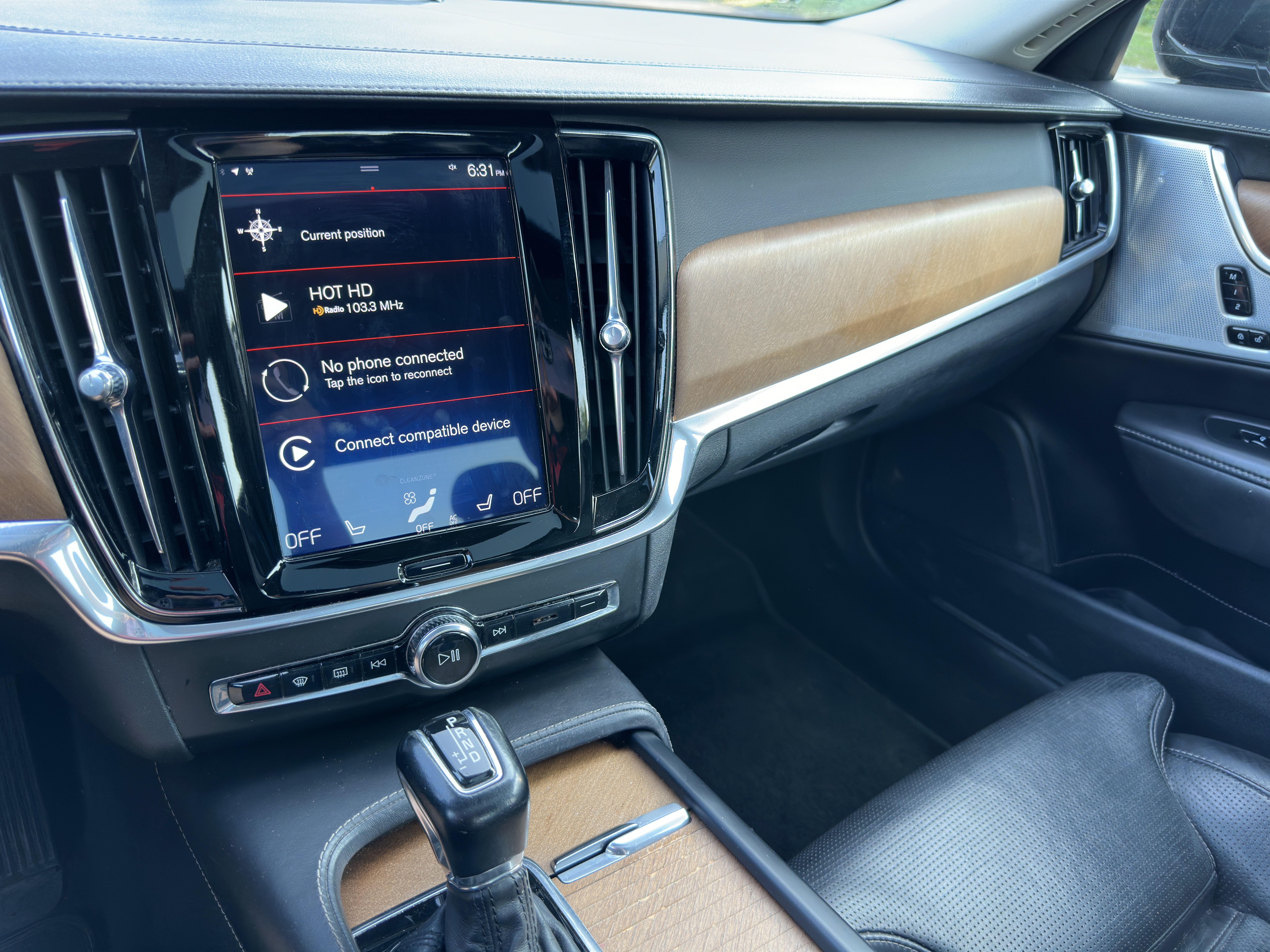 Used 2017 Volvo S90 T6 Inscription w/ Vision Package AWD/4WD image 13