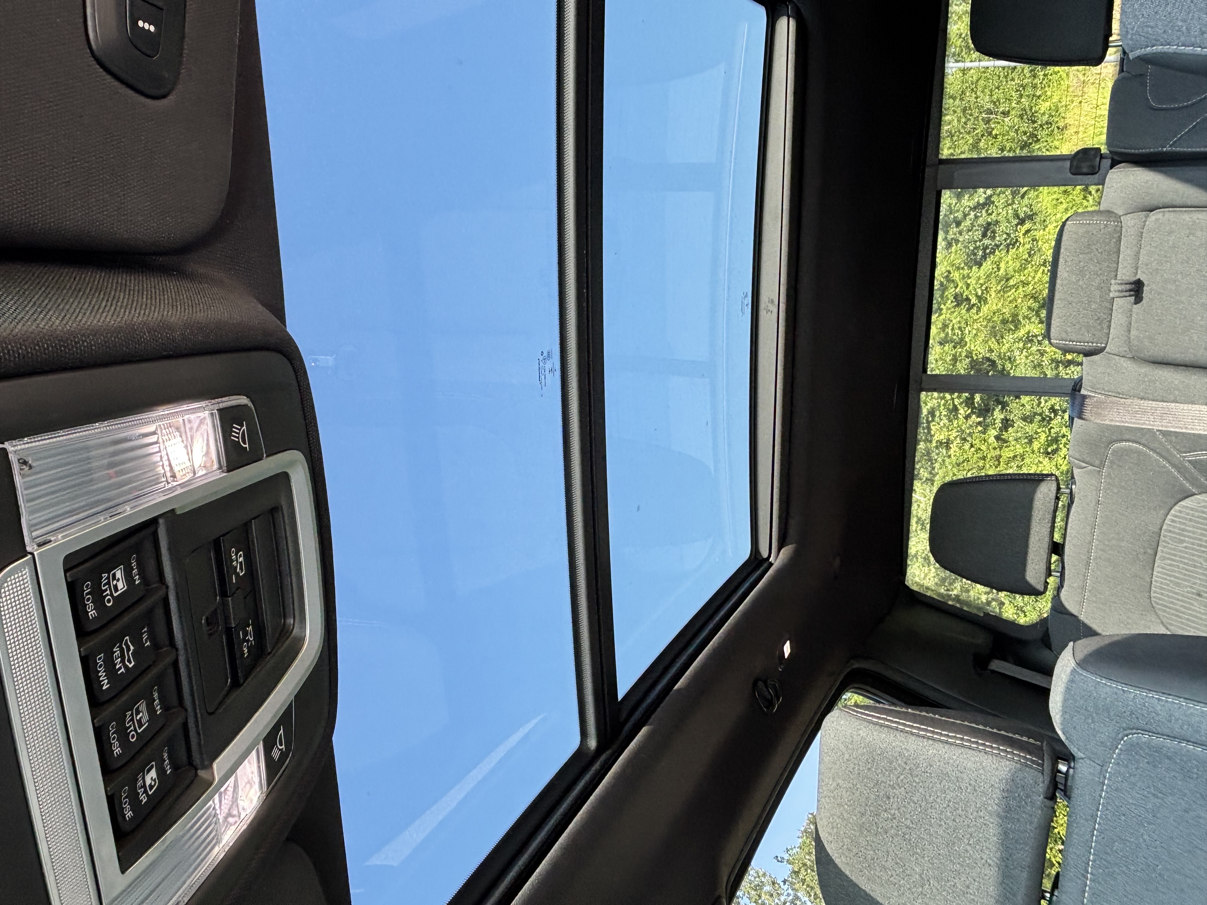 Used 2020 RAM 1500 Big Horn AWD/4WD image 11