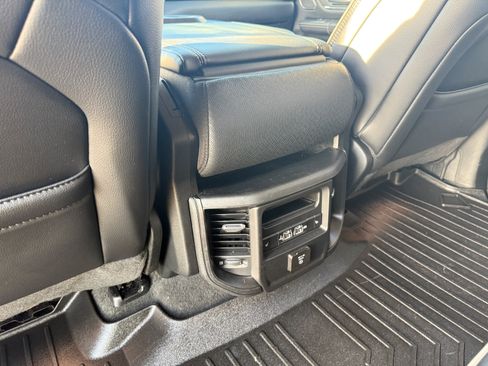 Used 2020 RAM 1500 Laramie image 14