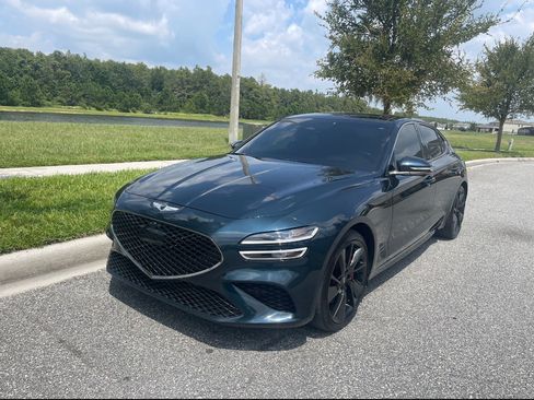 Used 2022 Genesis G70 3.3T image 2