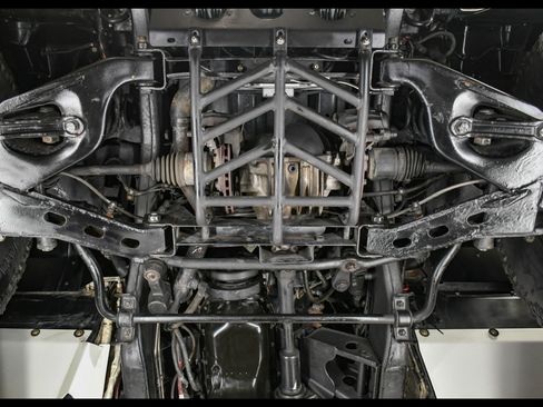 Used 1999 HUMMER H1 4-Door Hard Top image 25