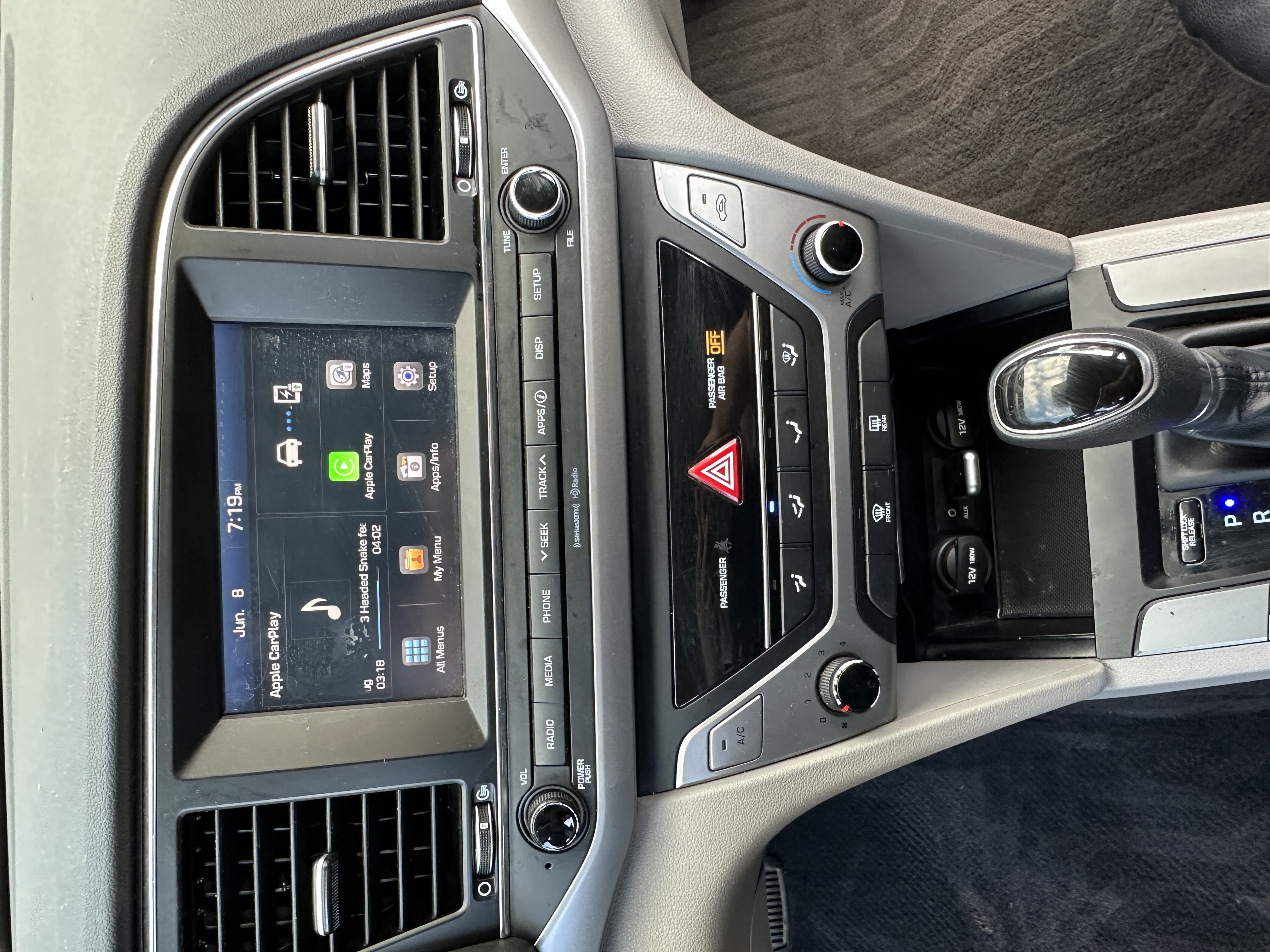 Used 2017 Hyundai Elantra SE FWD image 11