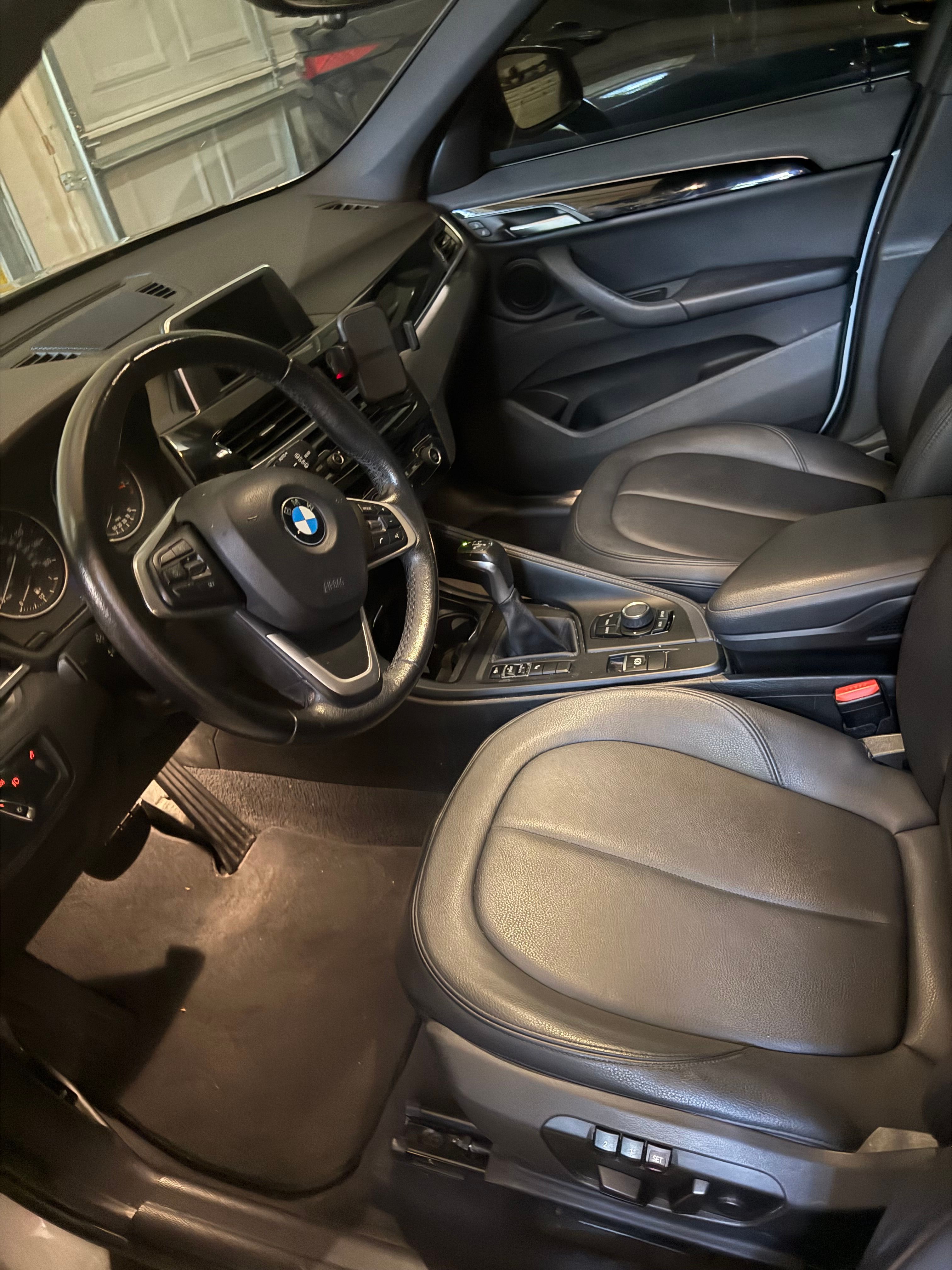 Used 2017 BMW X1 sDrive28i FWD image 9
