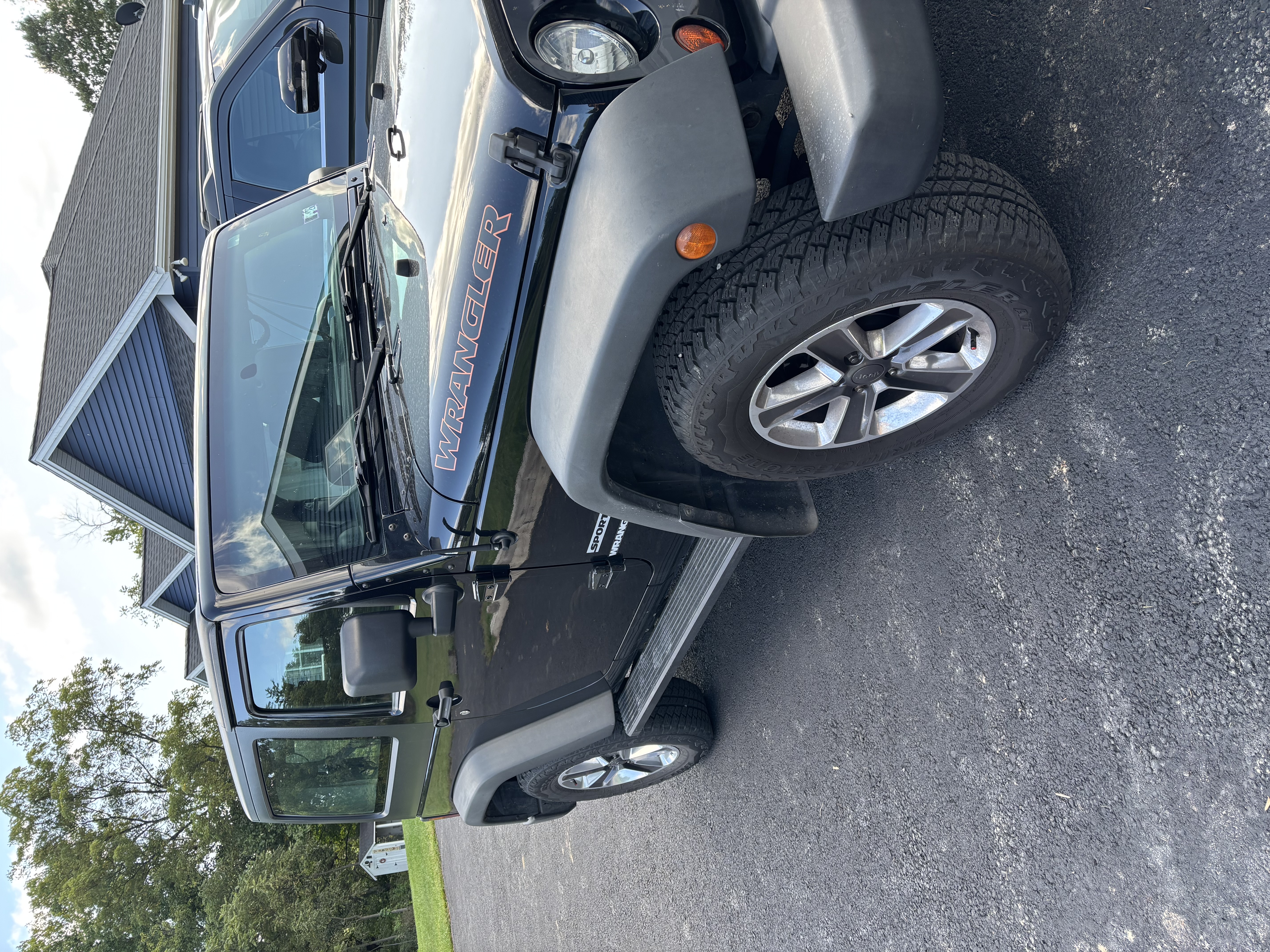 Used 2012 Jeep Wrangler Sport AWD/4WD image 6