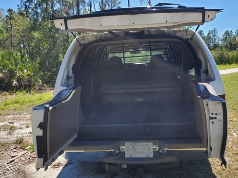 Used 2000 Ford Excursion Limited image 11