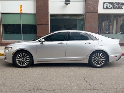 Used 2018 Lincoln MKZ Premiere FWD image 6