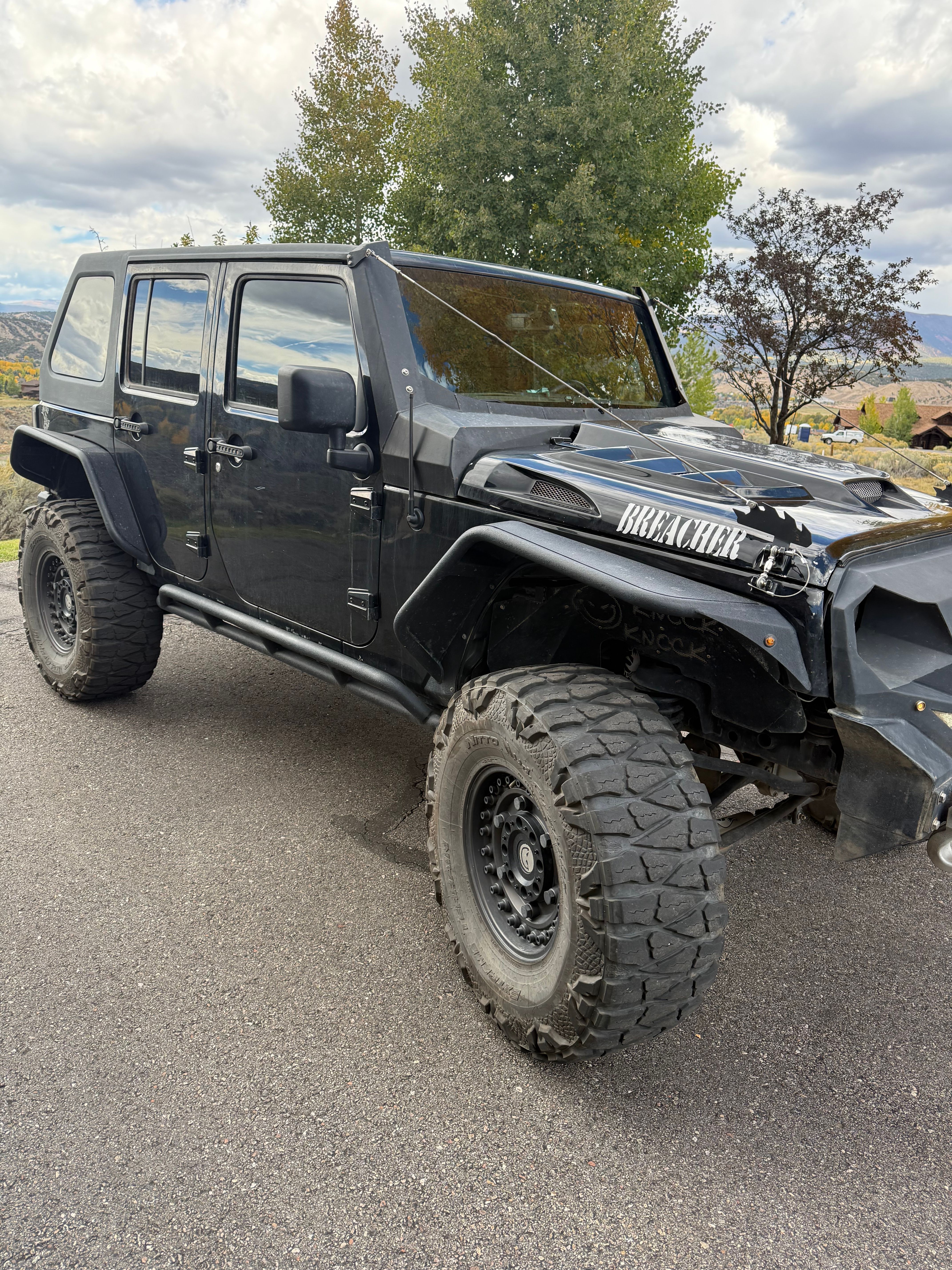 Used 2017 Jeep Wrangler Unlimited Sport w/ Quick Order Package 24S AWD/4WD image 1