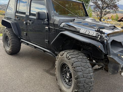 Used 2017 Jeep Wrangler Unlimited Sport w/ Quick Order Package 24S image 4