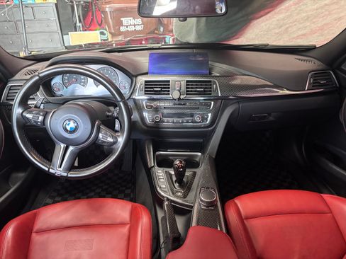 Used 2018 BMW M3 RWD image 13