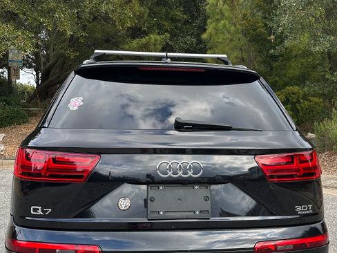 Used 2018 Audi Q7 3.0T Premium Plus w/ Premium Plus Package image 4