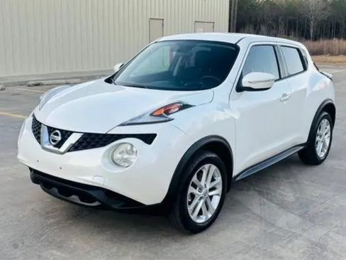 Used 2016 Nissan Juke SL image 1