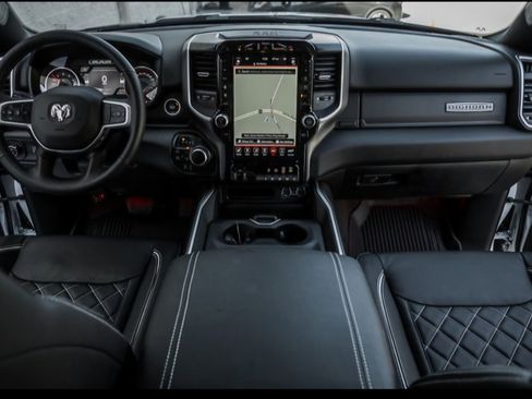 Used 2021 RAM 1500 Big Horn image 5