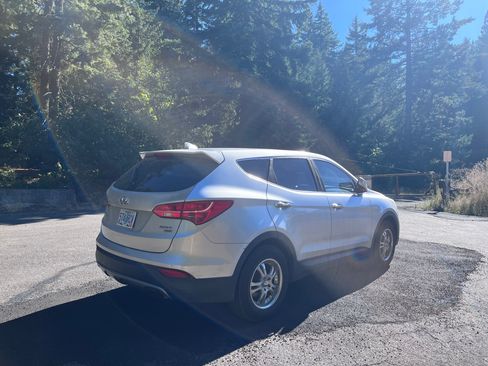 Used 2014 Hyundai Santa Fe Sport AWD/4WD image 6