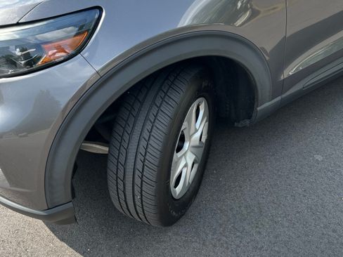 Used 2021 Ford Explorer 4WD Police Interceptor w/ Ultimate Wiring Package image 17