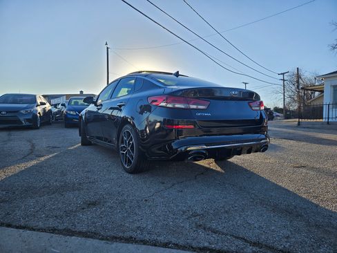 Used 2020 Kia Optima SE image 4