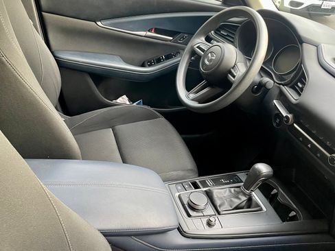 Used 2020 MAZDA CX-30 FWD image 4