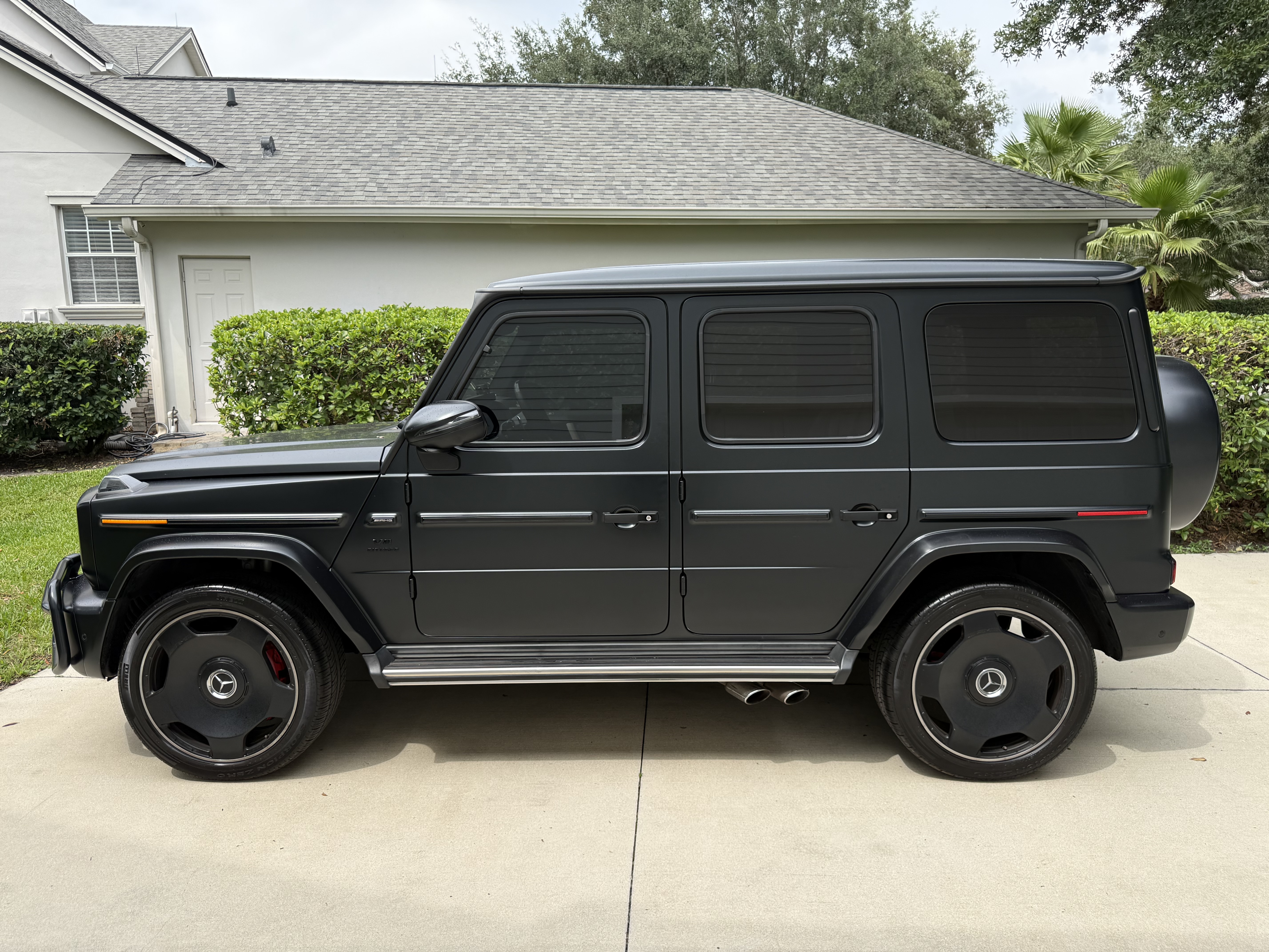 Used 2022 Mercedes-Benz G 63 AMG 4MATIC image 1