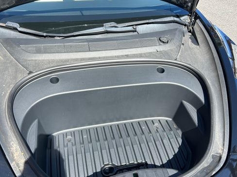 Used 2021 Tesla Model 3 Standard Range Plus image 17