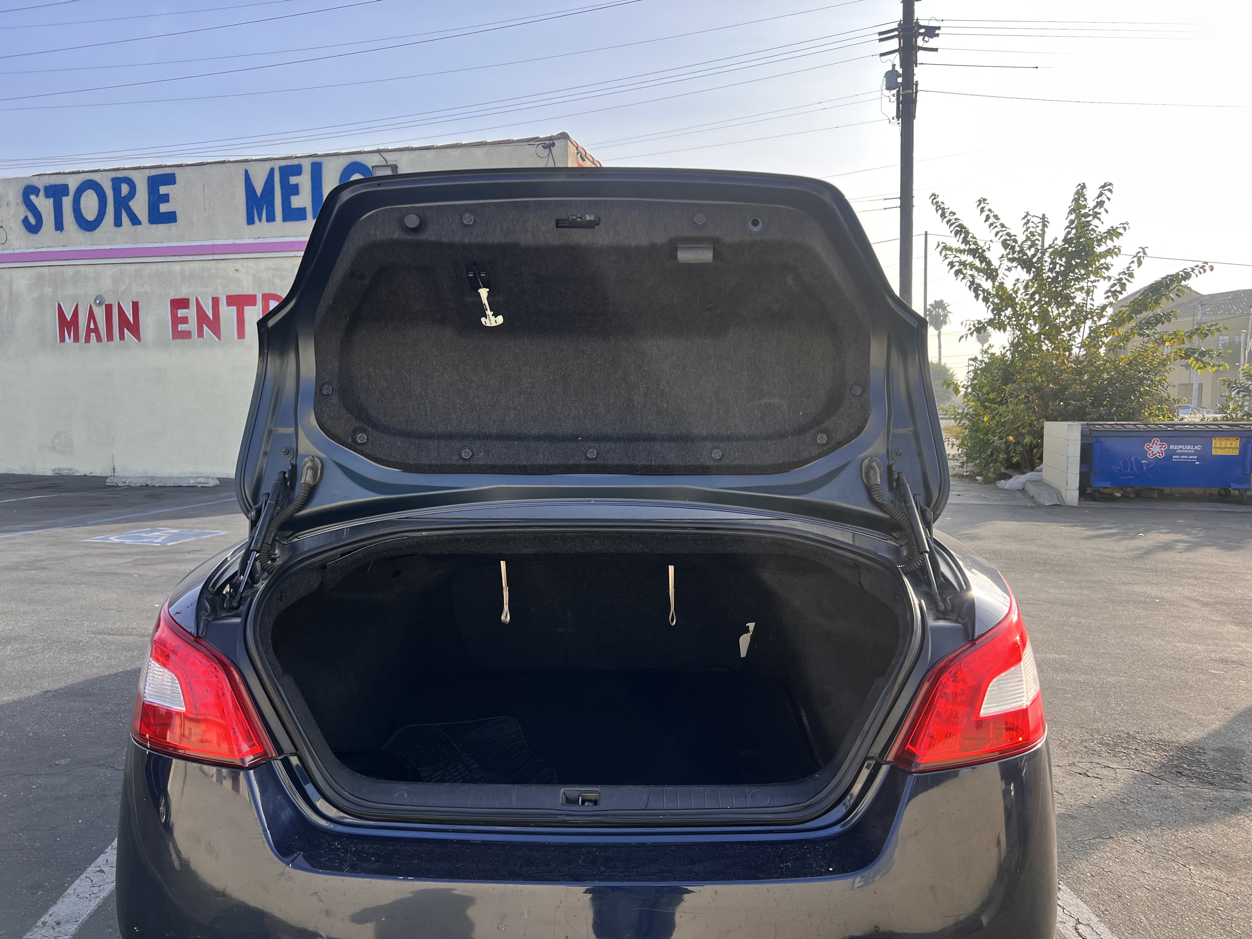 Used 2010 Nissan Maxima 3.5 SV w/ Monitor Pkg FWD image 15