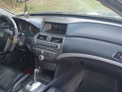 Used 2011 Honda Accord SE