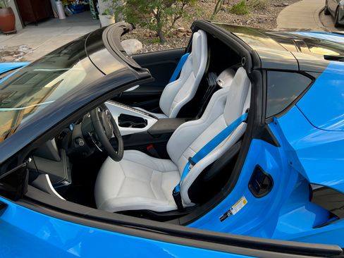 Used 2024 Chevrolet Corvette Stingray Preferred Cpe RWD image 18