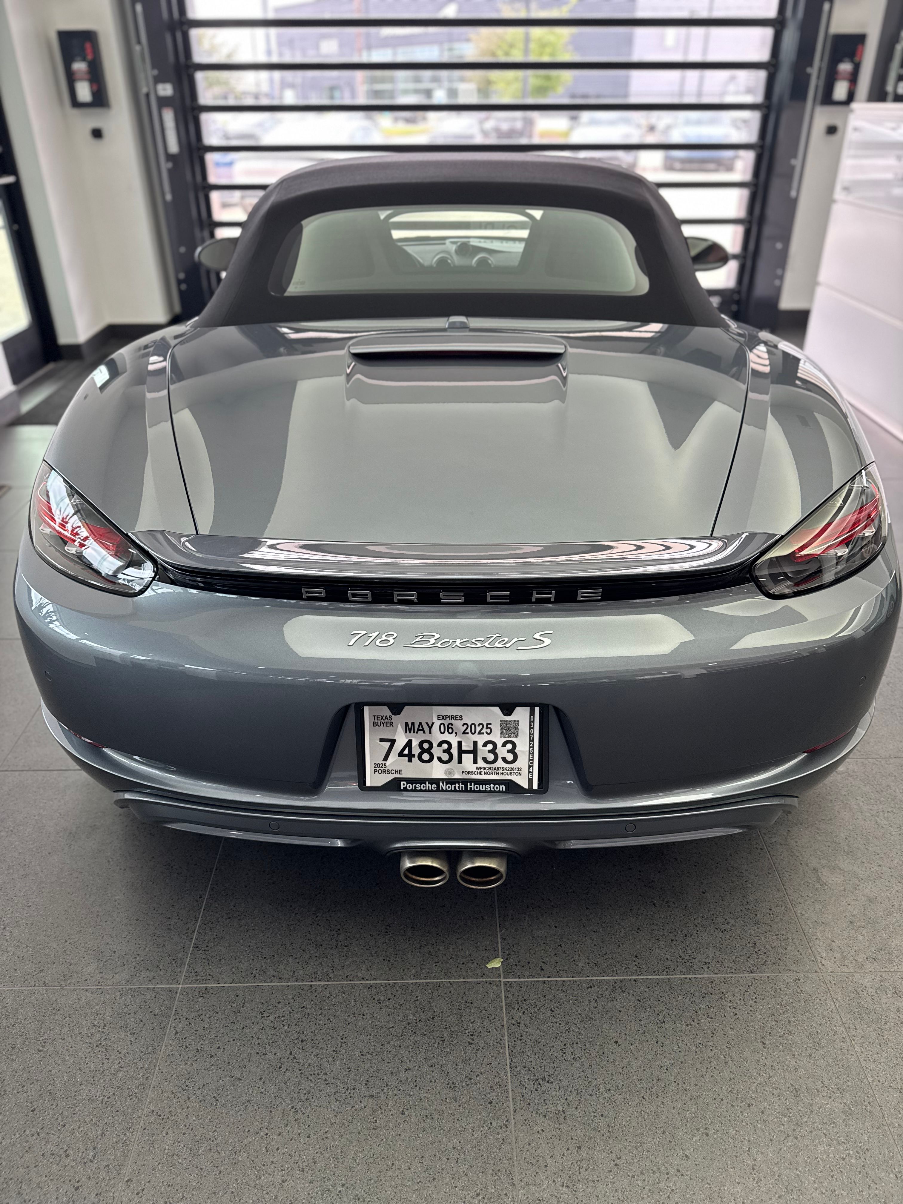 Used 2025 Porsche 718 Boxster S RWD image 4