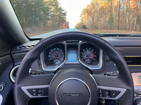 Used 2011 Chevrolet Camaro SS w/ RS Package image 10