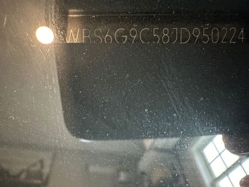 Used 2018 BMW M6 Convertible image 20