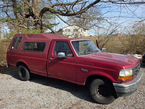 Used 1994 Ford F150 XL image 4