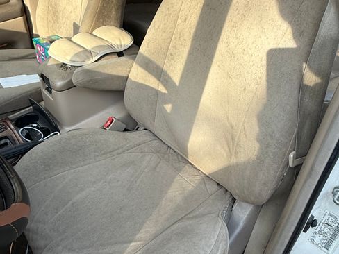 Used 1998 Toyota Land Cruiser image 5