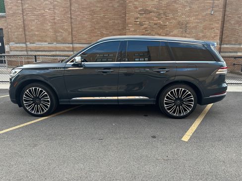 Used 2020 Lincoln Aviator Black Label w/ Class IV Trailer Tow Package AWD/4WD image 1