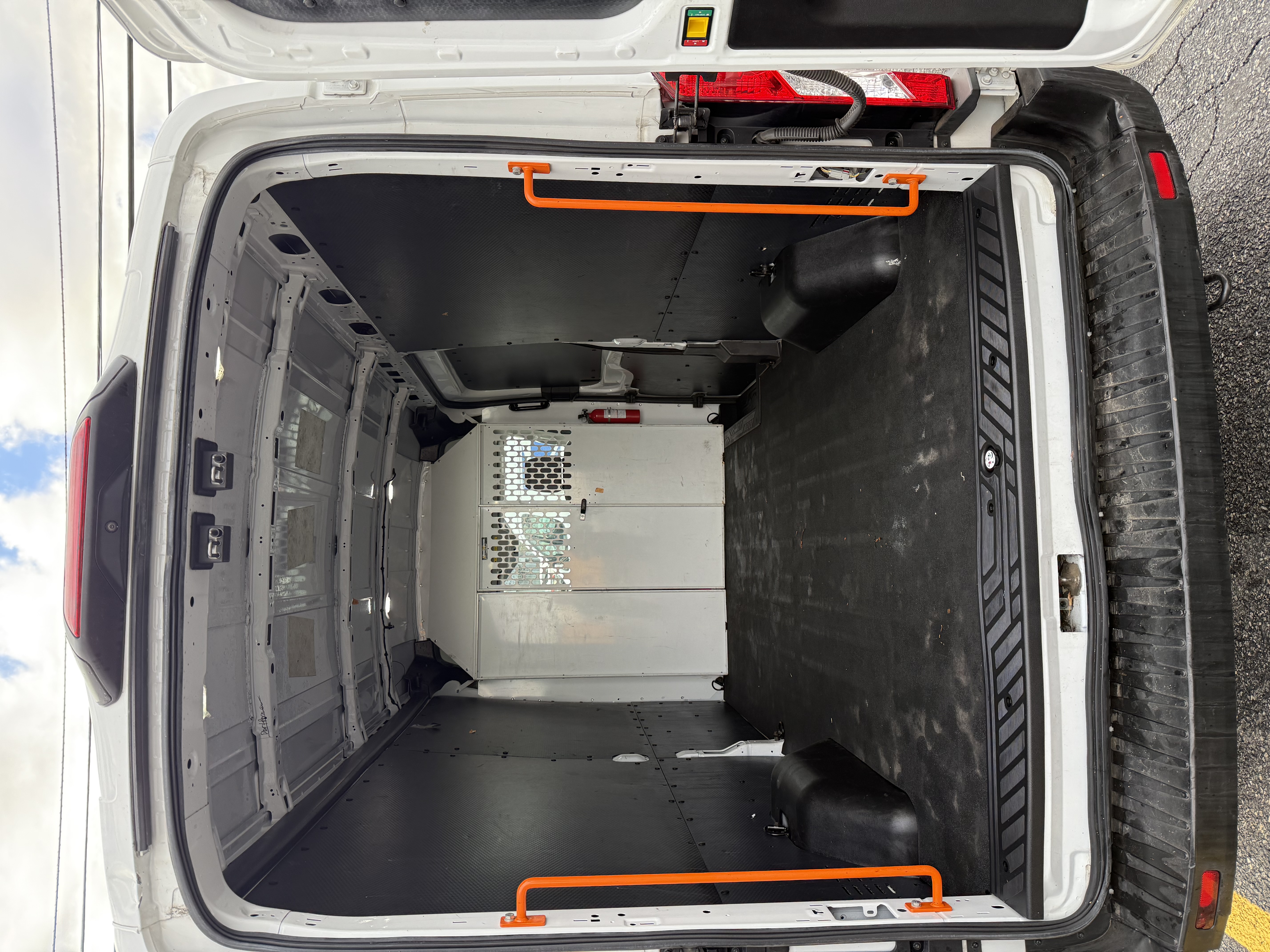 Used 2019 Ford Transit 150 148 Medium Roof RWD image 6