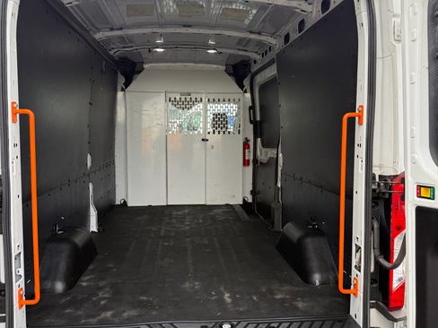 Used 2019 Ford Transit 150 148 Medium Roof RWD image 6